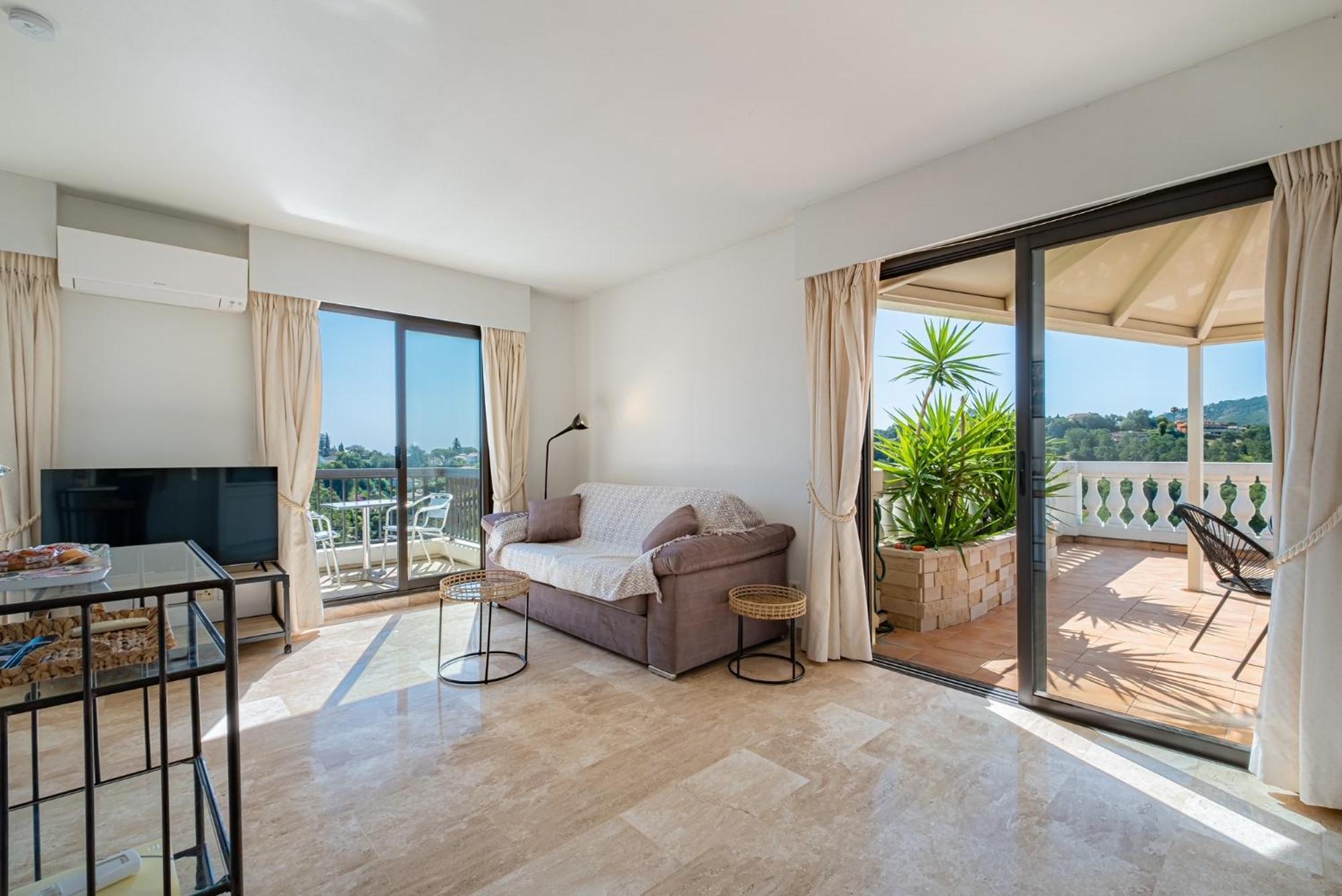 Studio Belle Vue - Axelle Loc'Appart Мандельё-ла-Напуль Экстерьер фото